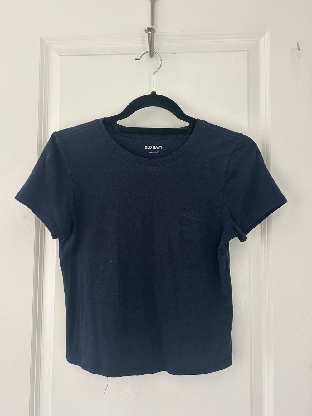 Old Navy Classic Navy Crew Neck Tee